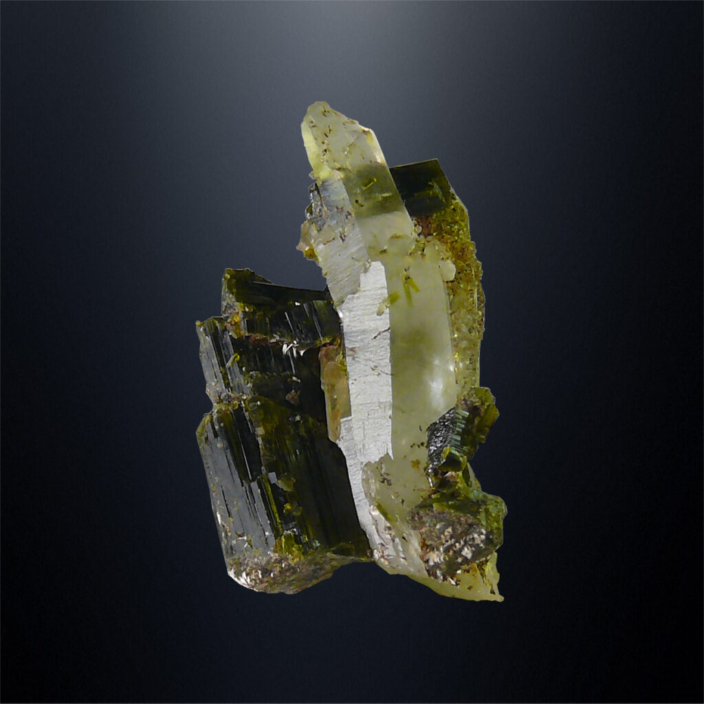Epidote, Quartz | Greece, Xanthi, Lefkopetra