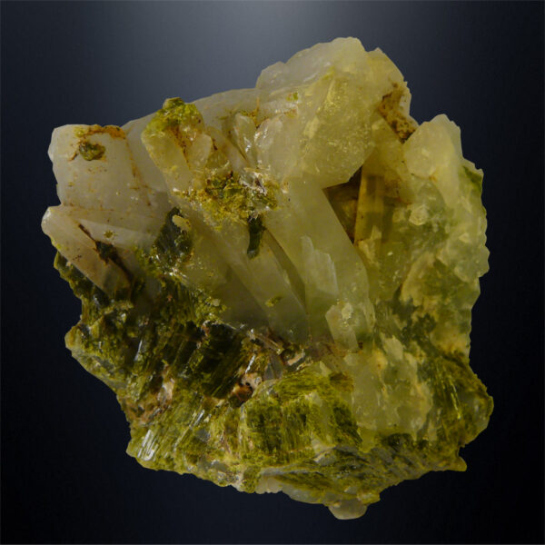 Quartz, Epidote | Kimmeria, Xanthi, Greece