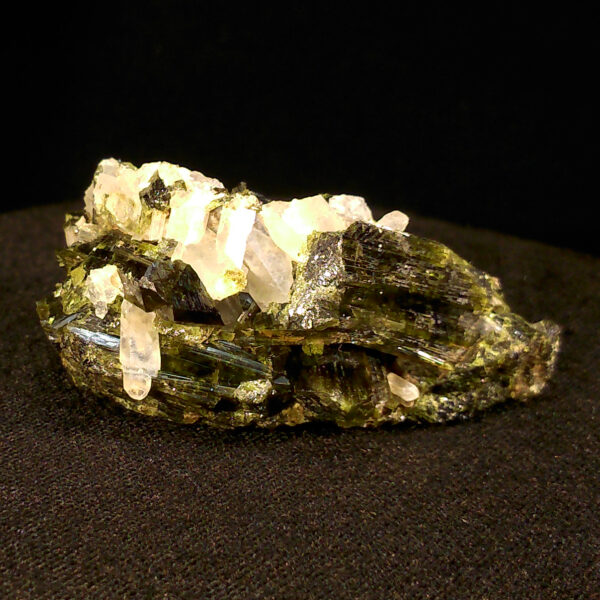 Epidote, Quartz | Kimmeria, Xanthi, Greece