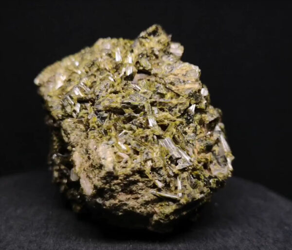 Epidote | Kimmeria, Xanthi, Greece - Image 2